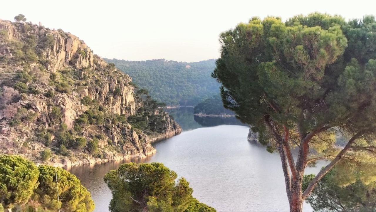 Apartmán Camino Del Oso San Martín de Valdeiglesias Exteriér fotografie