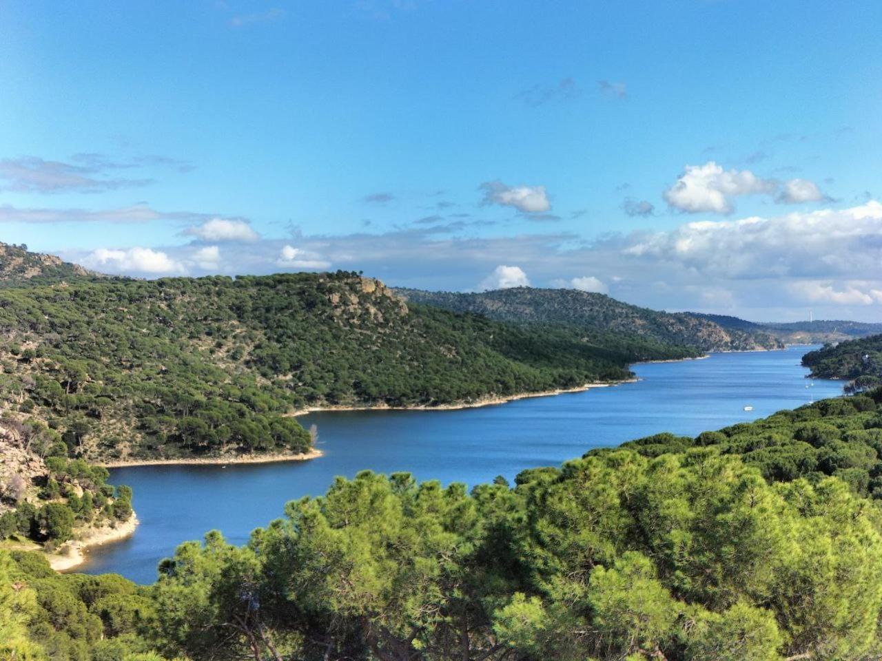 Apartmán Camino Del Oso San Martín de Valdeiglesias Exteriér fotografie
